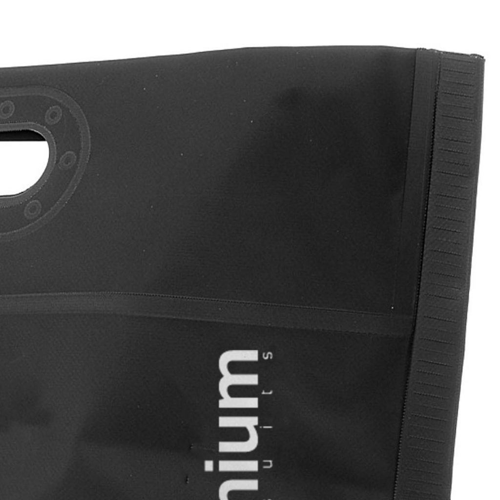 Wetsuit Bucket » surfitem